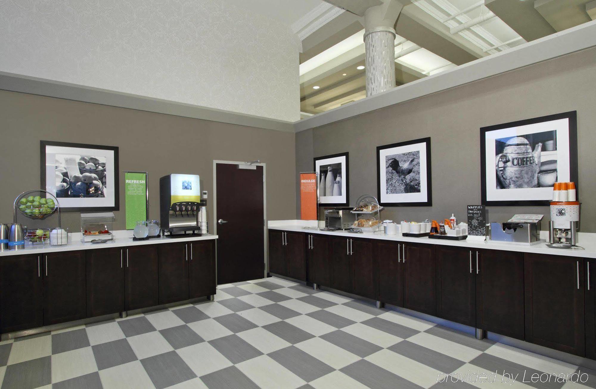 Hampton Inn Kansas City - Downtown Financial District Zewnętrze zdjęcie